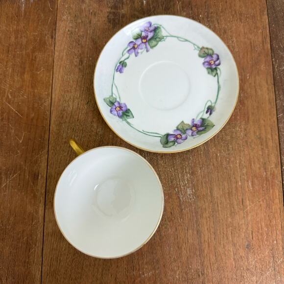 Vintage Antique 1930s Purple Violet Limoges France‎ PMS Bavaria Tea cup & saucer - Picture 4 of 8